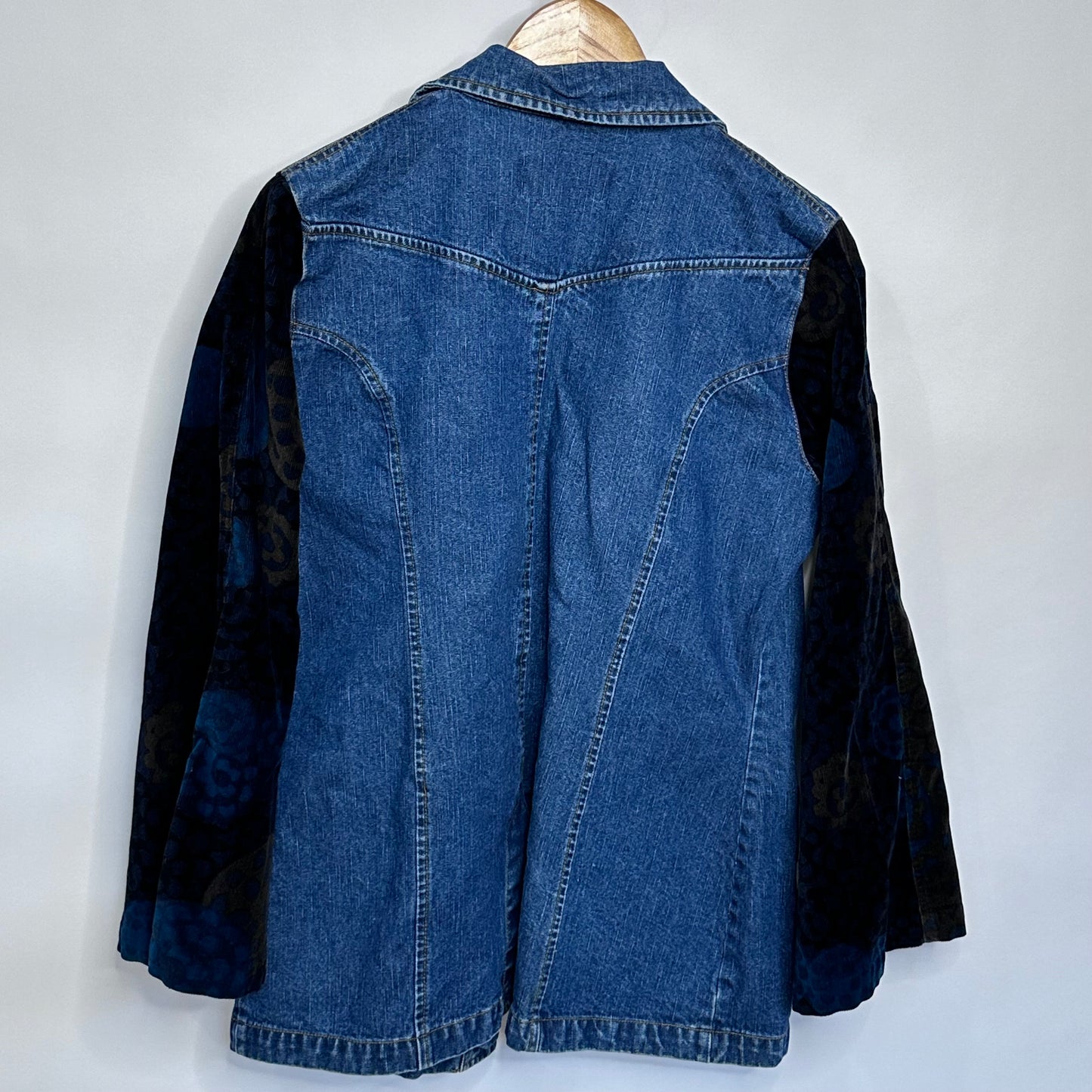 fabulous retro print corduroy sleeved denim coat